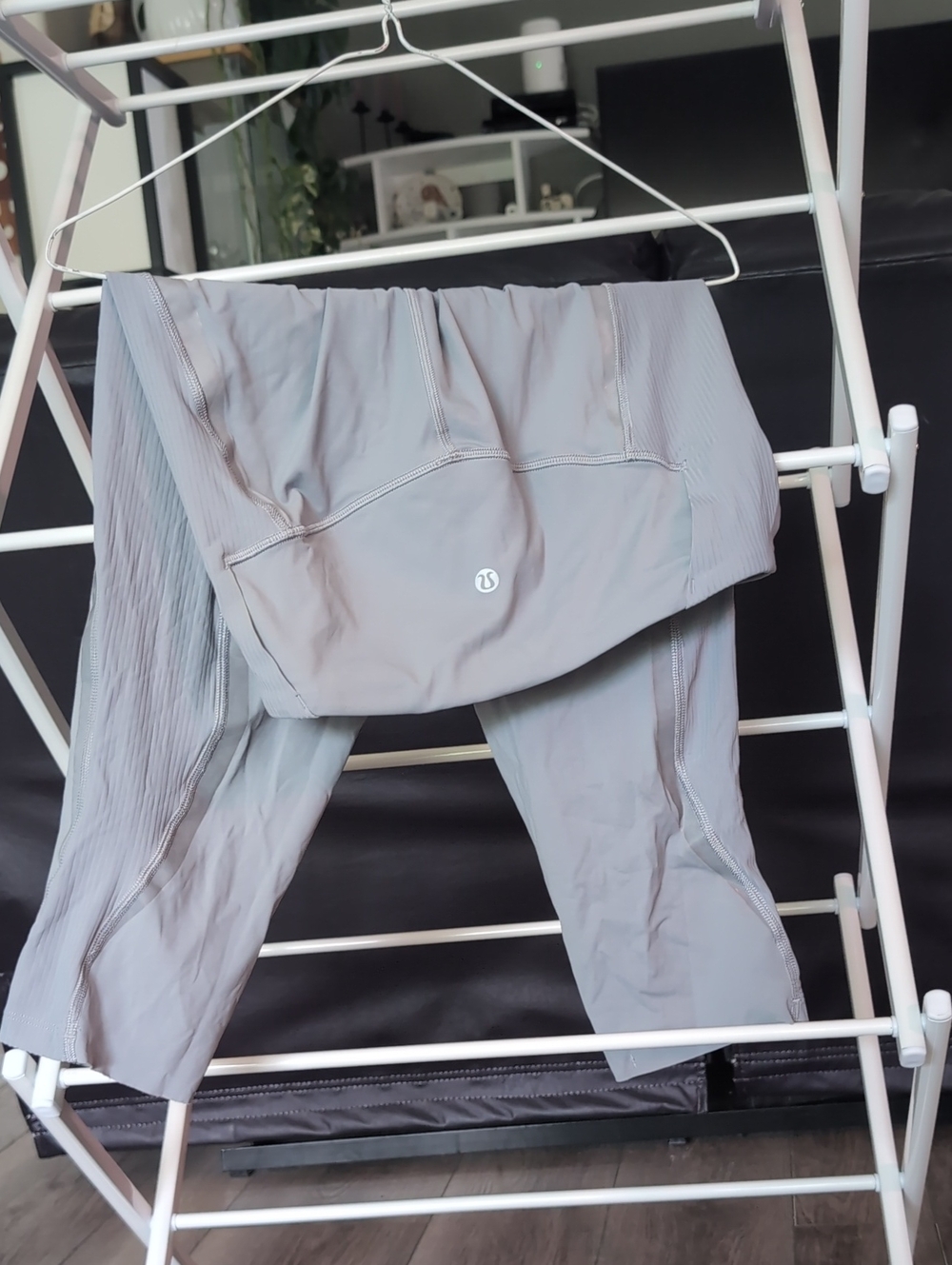 Lululemon Gray Athletic Cropped Leggings